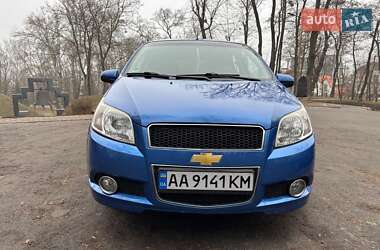 Хетчбек Chevrolet Aveo 2010 в Києві