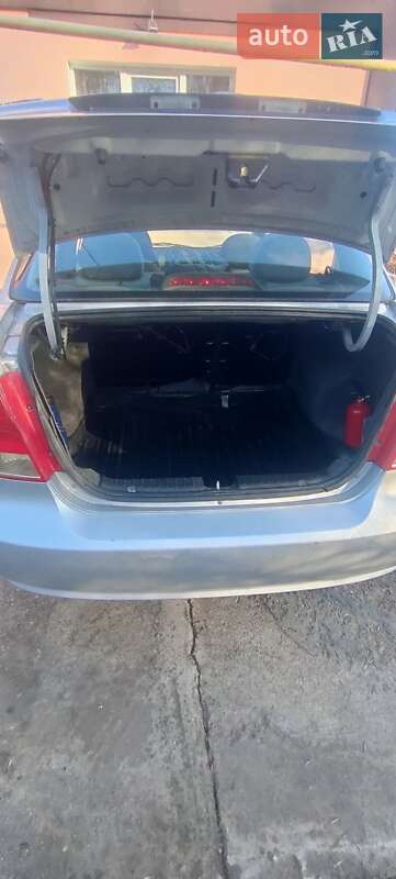 Седан Chevrolet Aveo 2006 в Запоріжжі