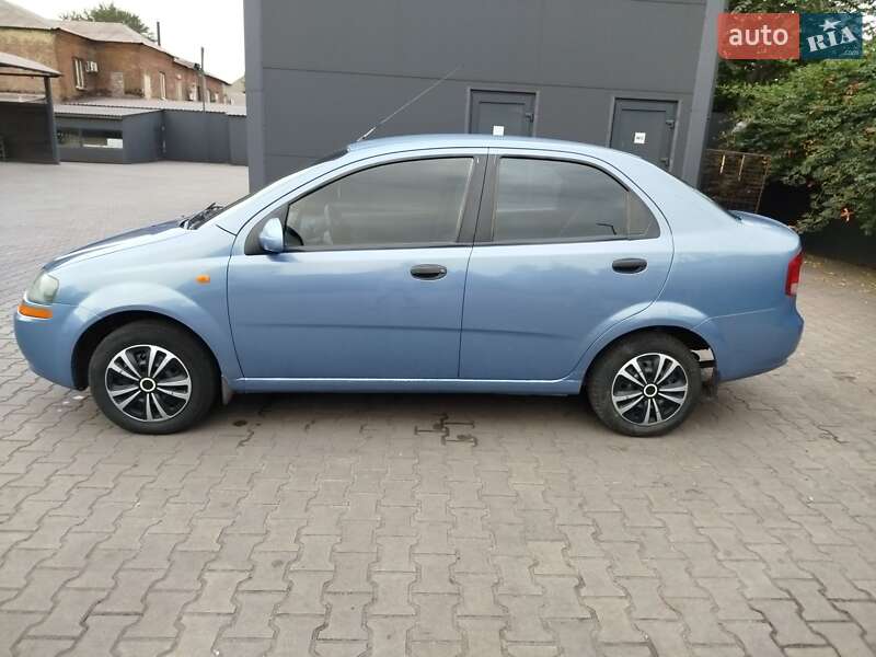 Chevrolet Aveo 2005
