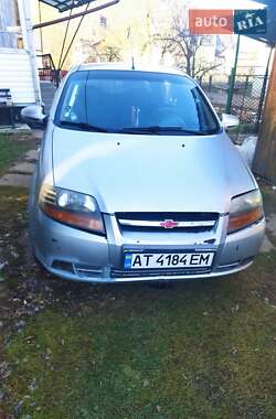 Хэтчбек Chevrolet Aveo 2006 в Выгоде