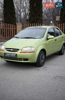 Седан Chevrolet Aveo 2005 в Дніпрі