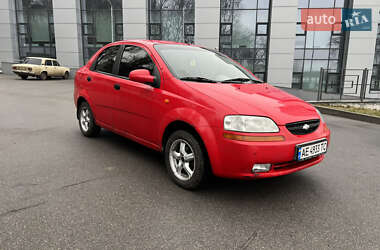 Седан Chevrolet Aveo 2005 в Днепре