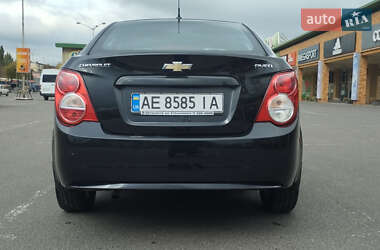 Седан Chevrolet Aveo 2012 в Кривому Розі