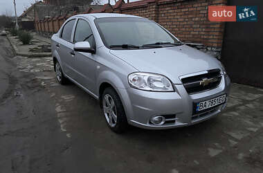 Седан Chevrolet Aveo 2011 в Кропивницком