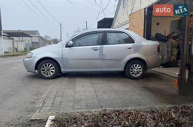 Седан Chevrolet Aveo 2005 в Дніпрі