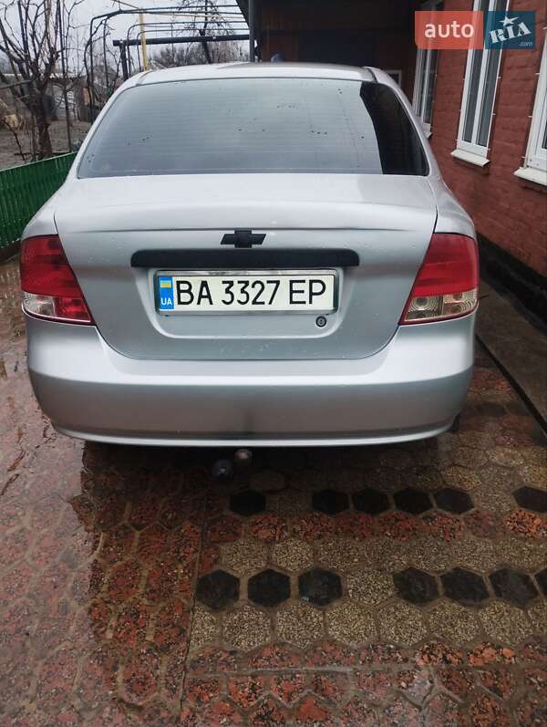 Седан Chevrolet Aveo 2005 в Кропивницком