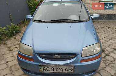 Хэтчбек Chevrolet Aveo 2005 в 
