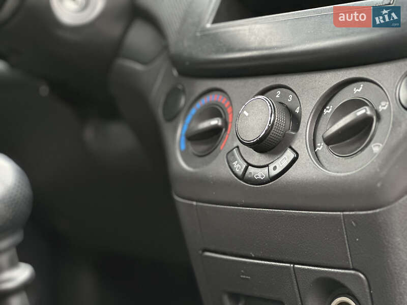 Хетчбек Chevrolet Aveo 2008 в Львові