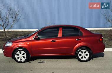 Седан Chevrolet Aveo 2010 в Дніпрі