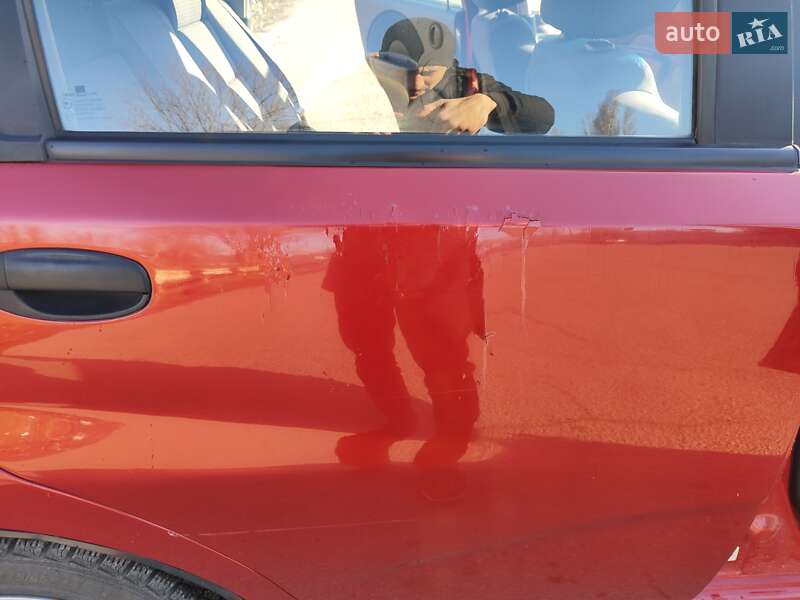 Хетчбек Chevrolet Aveo 2006 в Дніпрі