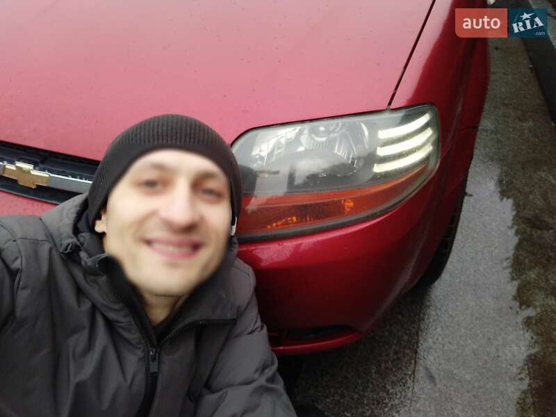 Хетчбек Chevrolet Aveo 2006 в Дніпрі