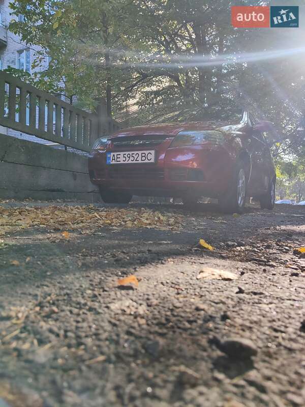 Хетчбек Chevrolet Aveo 2006 в Дніпрі