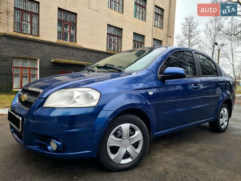 Седан Chevrolet Aveo 2008 в Шостке