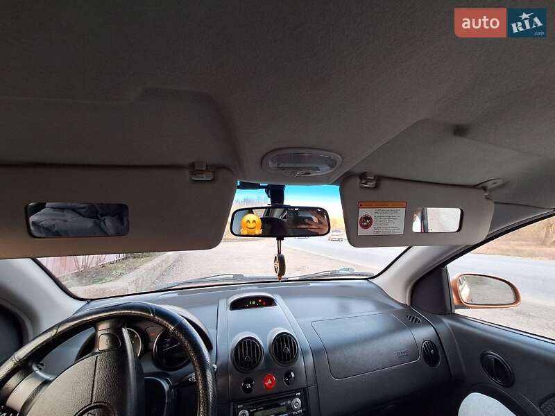 Седан Chevrolet Aveo 2005 в Умані