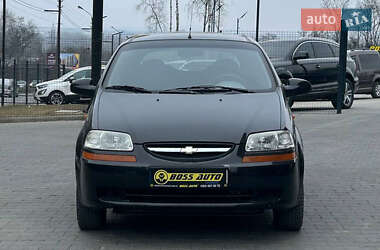 Хэтчбек Chevrolet Aveo 2005 в 
