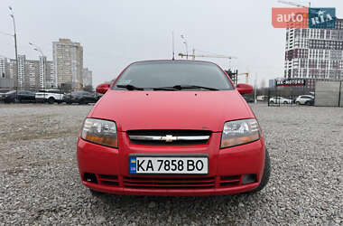 Седан Chevrolet Aveo 2005 в Киеве