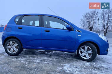 Хэтчбек Chevrolet Aveo 2008 в Киеве