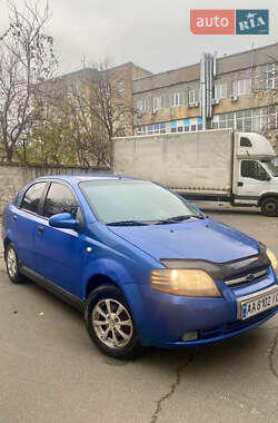 Седан Chevrolet Aveo 2005 в Киеве