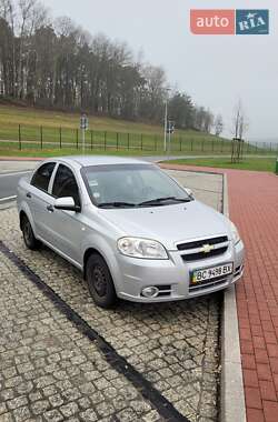 Седан Chevrolet Aveo 2009 в Львове