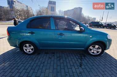 Седан Chevrolet Aveo 2008 в Львові