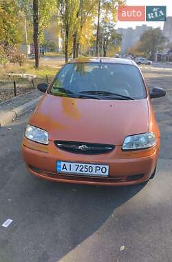 Седан Chevrolet Aveo 2005 в Києві