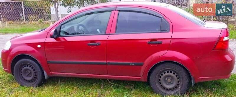 Седан Chevrolet Aveo 2010 в Києві