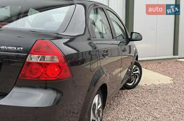 Седан Chevrolet Aveo 2011 в Дрогобыче