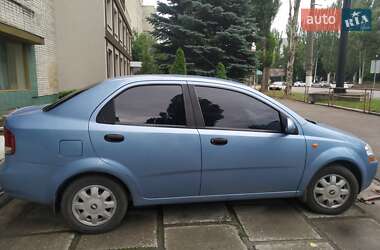 Седан Chevrolet Aveo 2005 в Кропивницком