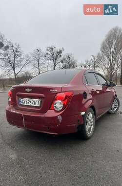 Седан Chevrolet Aveo 2012 в 