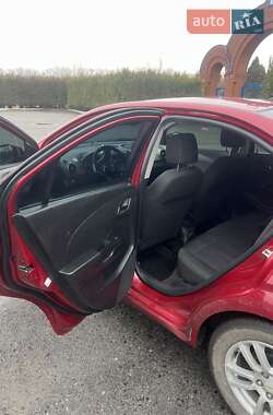 Седан Chevrolet Aveo 2012 в 