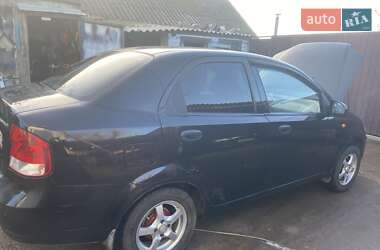 Седан Chevrolet Aveo 2004 в 