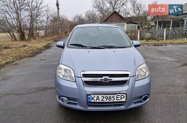 Седан Chevrolet Aveo 2011 в Первомайске