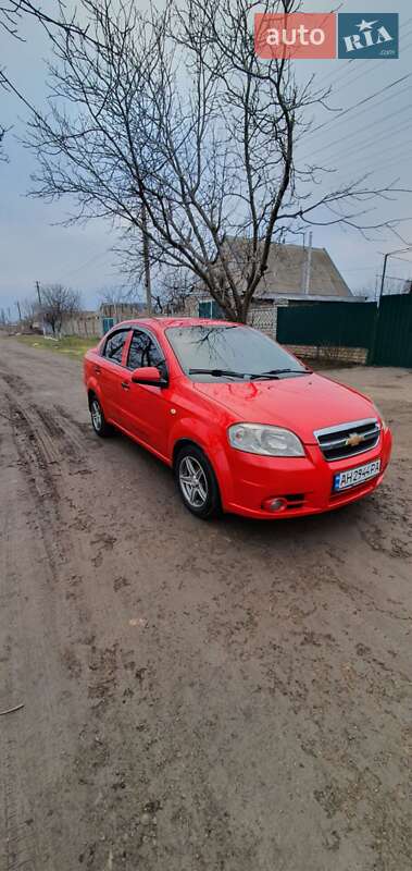 Седан Chevrolet Aveo 2006 в Новом Буге