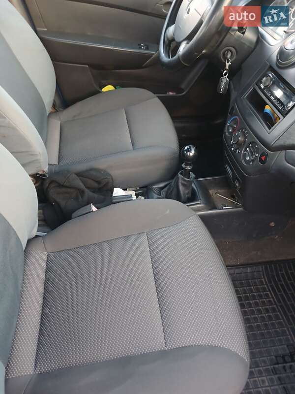Седан Chevrolet Aveo 2008 в Дніпрі