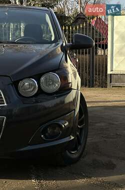 Седан Chevrolet Aveo 2012 в 