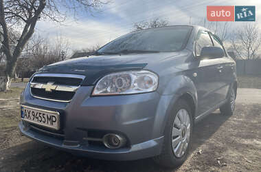 Седан Chevrolet Aveo 2007 в Краснограді