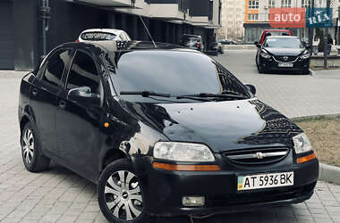 Седан Chevrolet Aveo 2004 в Івано-Франківську