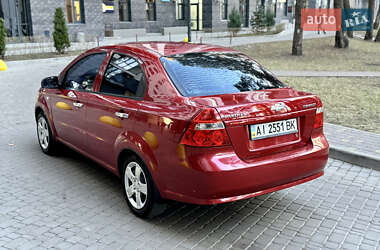 Седан Chevrolet Aveo 2008 в Киеве