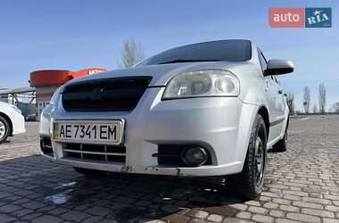 Седан Chevrolet Aveo 2006 в Дніпрі