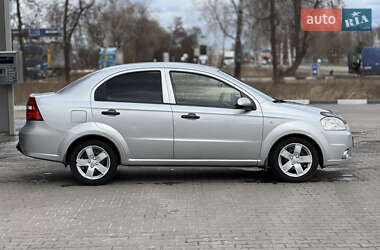 Седан Chevrolet Aveo 2008 в 