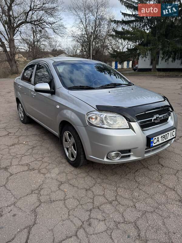Седан Chevrolet Aveo 2007 в Корсунь-Шевченківському