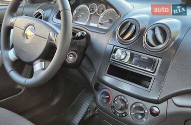 Седан Chevrolet Aveo 2008 в 