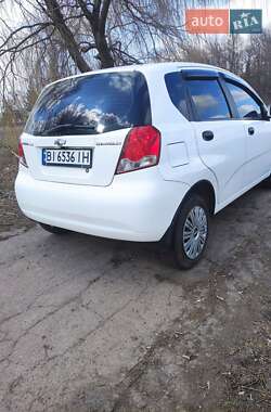 Хетчбек Chevrolet Aveo 2006 в 