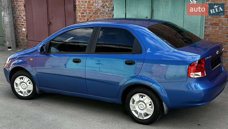 Седан Chevrolet Aveo 2005 в Киеве фото 11 Седан Chevrolet Aveo 2005 в Киеве