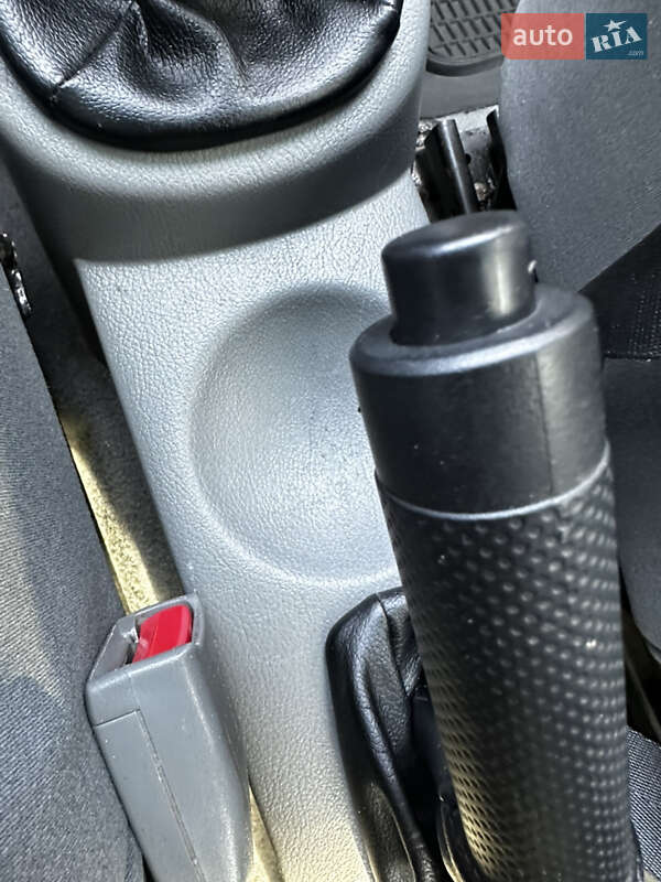 Седан Chevrolet Aveo 2005 в Киеве фото 35 Седан Chevrolet Aveo 2005 в Киеве