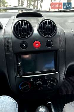 Седан Chevrolet Aveo 2006 в 