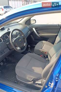 Седан Chevrolet Aveo 2011 в 