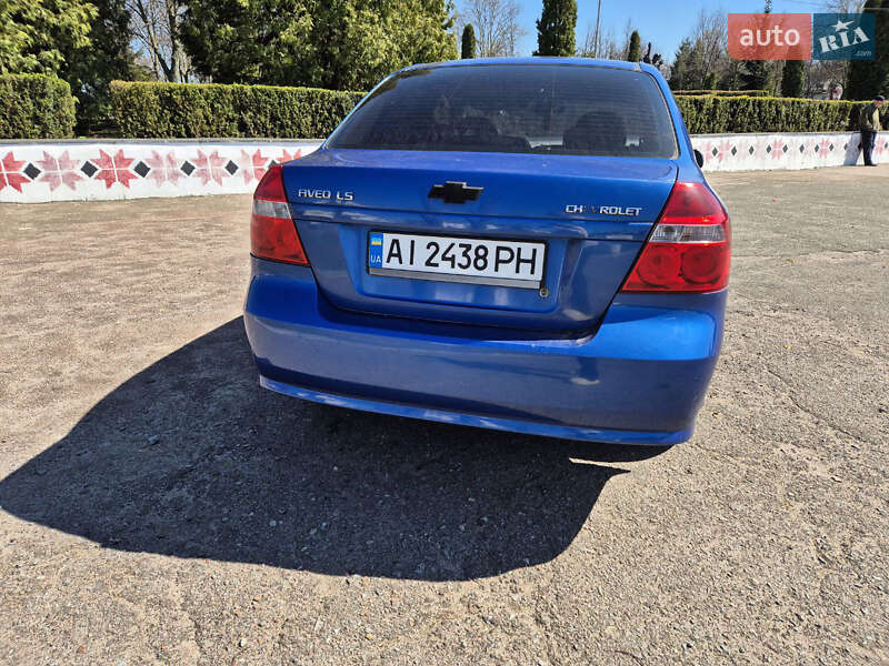 Седан Chevrolet Aveo 2006 в Андрушевке