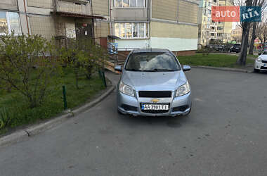 Хетчбек Chevrolet Aveo 2011 в Києві