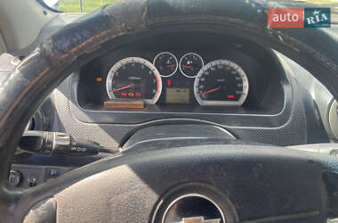 Седан Chevrolet Aveo 2006 в 